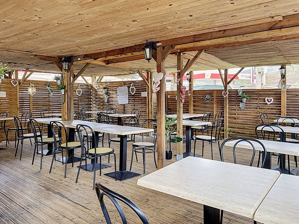   LA BROQUE - ENSEMBLE IMMOBILIER - RESTAURANT ET LOGEMENTS A AMENAGER La broque