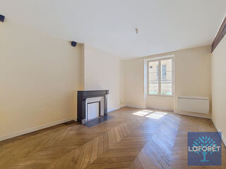  Appartement à louer 2 pièces 56 m²