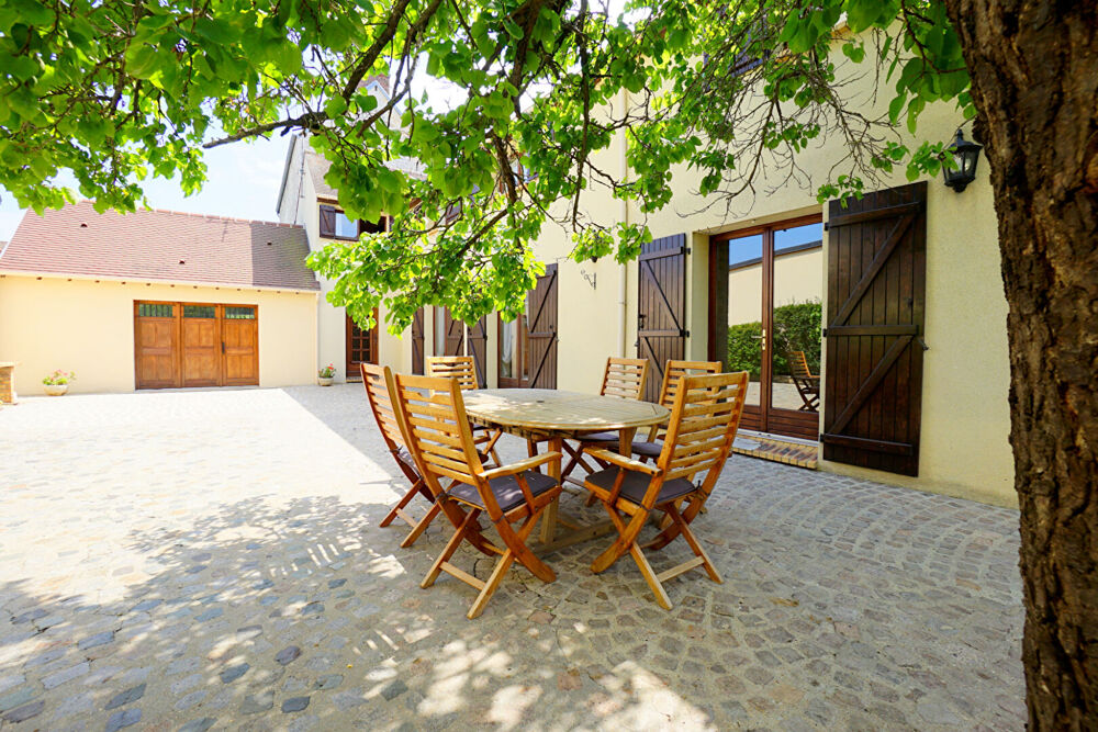 Esprit longère - 3 / 4 chambres - 160 m2