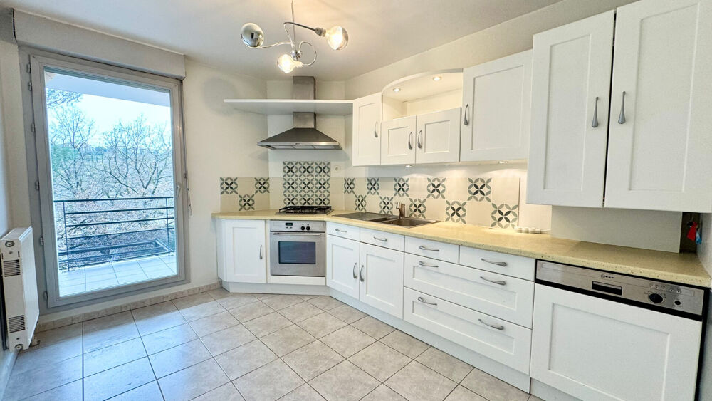 Vente Appartement AIX LA DURANNE - Appartement type 4 de 90m² Aix en provence