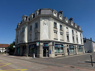  Appartement � louer 3 pi�ces 79 m�