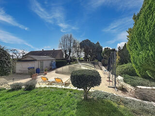  Maison � vendre 8 pi�ces 261 m�