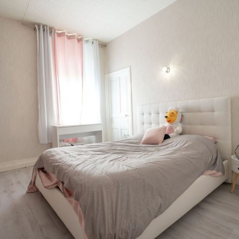 Appartement rénové - T4 - Duplex - 71m² - 3 chambres - Jardin 250m² - LE CREUSOT