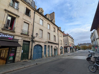  Appartement à louer 2 pièces 31 m²