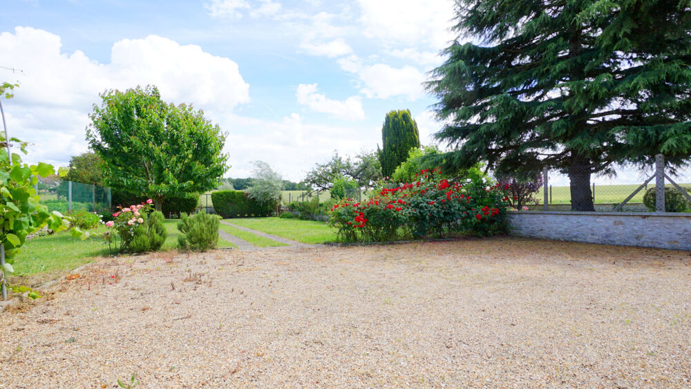 Maison avec sous-sol - 3 chambres - 1198m² de terrain