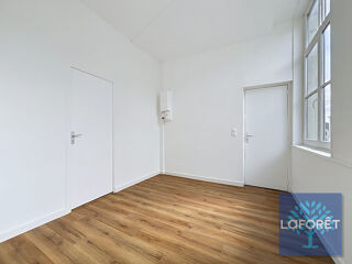  Appartement à louer 2 pièces 34 m²