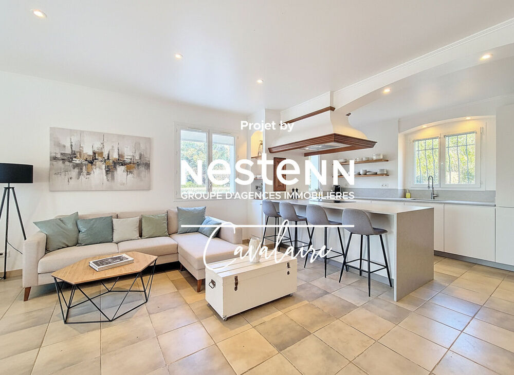 Vente Maison Maison d'environ 120 m² de plain-pied avec vue mer sur un terrain piscinable dans un quartier prisé de Cavalaire Cavalaire sur mer
