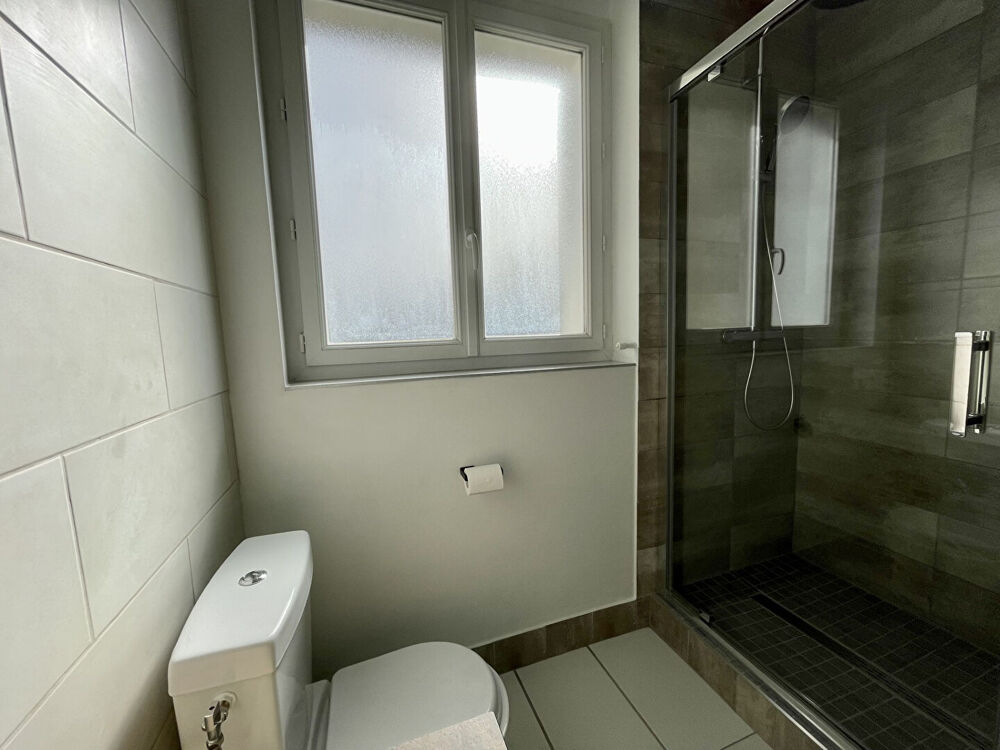 Location Appartement TYPE 2 MEUBLE AVEC GARAGE Tours