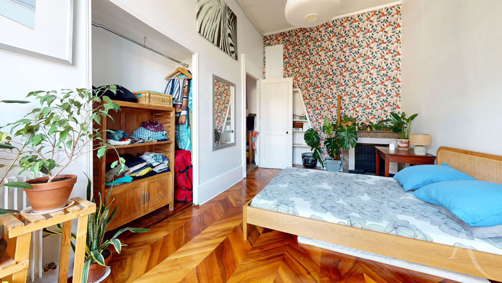 Appartement Musée de Grenoble 4 pièces 105.22 m2 3 chambres balcon