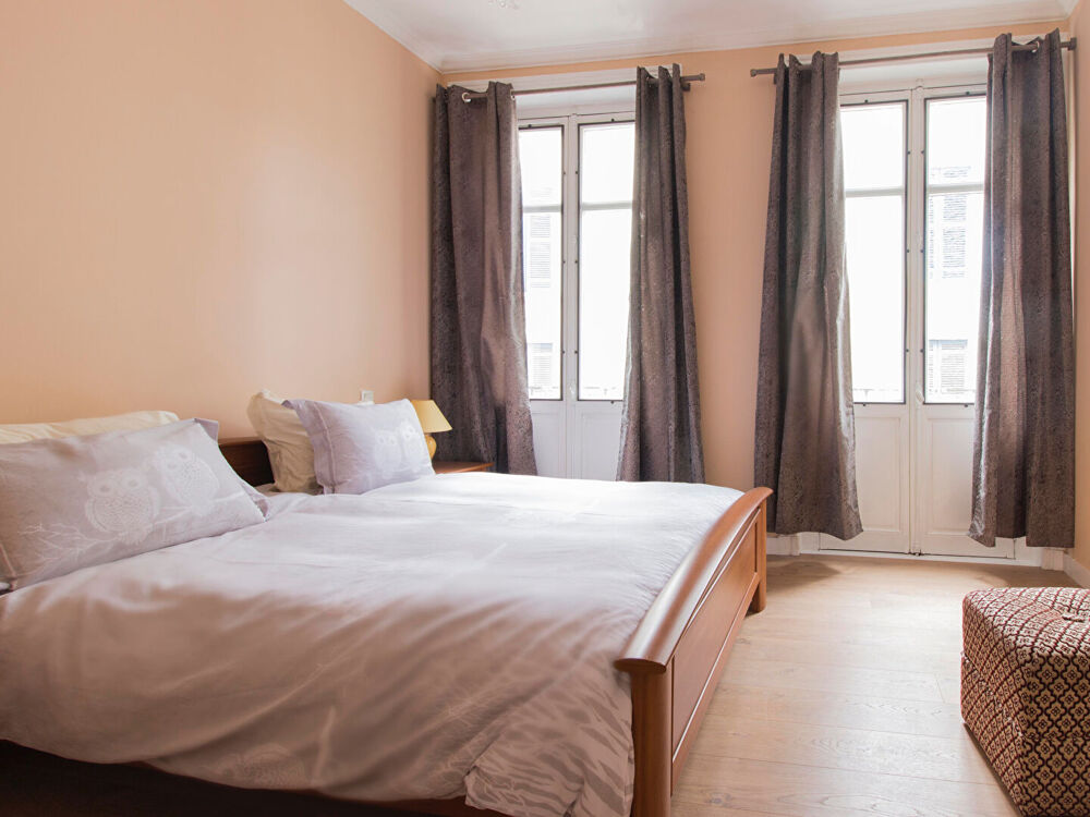 PERIGUEUX -CENTRE HISTORIQUE - Appartement 3 pièces - 73 m2