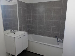  Appartement à louer 3 pièces 59 m²