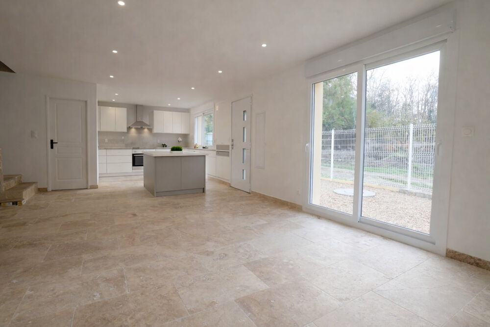 Vente Maison Maison rénovée - 3 chambres - 95m² Mezieres sur seine