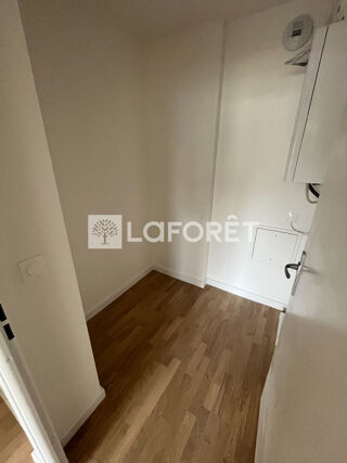  Appartement à louer 3 pièces 63 m²