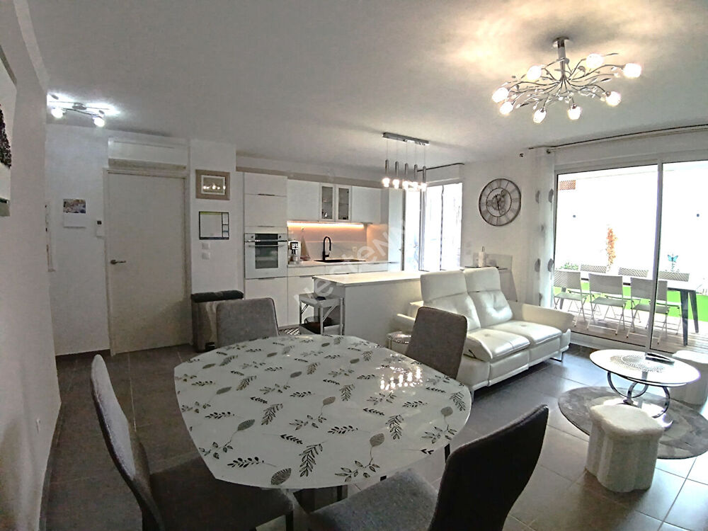 Six-fours Rez de Jardin, appartement T3 de 65 m² , jardin de 80 m², place de parking et cave.