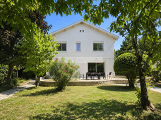  Maison à vendre 10 pièces 224 m²