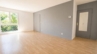  Appartement à louer 2 pièces 48 m²