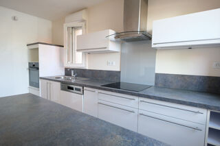  Appartement à louer 2 pièces 50 m²