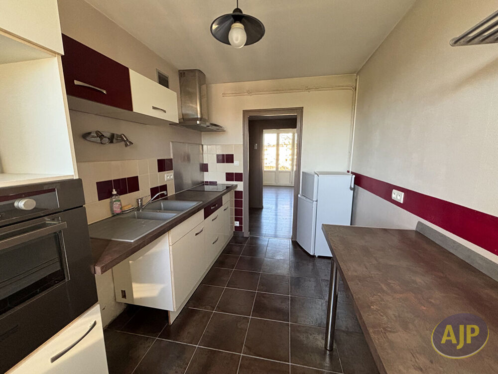 Location Appartement Appartement Cholet 3 pièce(s) 69.65 m2 Cholet