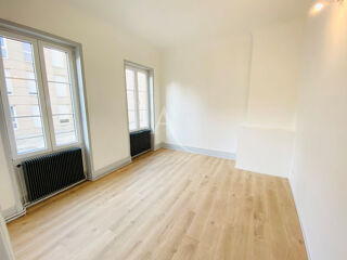  Appartement à vendre 5 pièces 130 m²