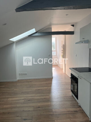  Appartement à louer 3 pièces 38 m²
