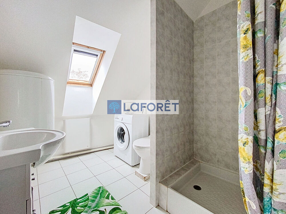 Location Appartement Studio meublé centre ville proche école d'infirmière Neufchateau
