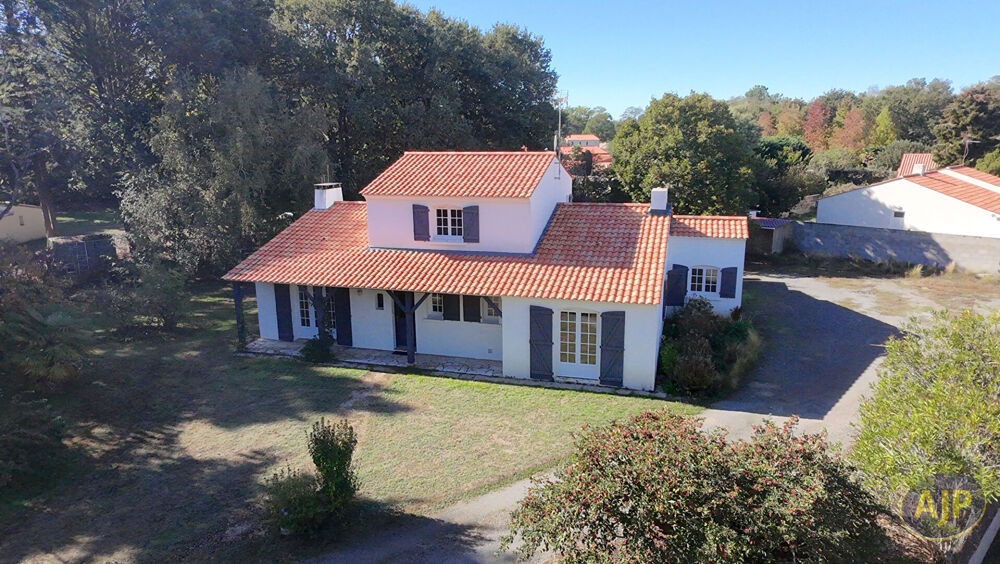 Maison Challans 136.38 m²