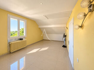  Maison à vendre 7 pièces 137 m²