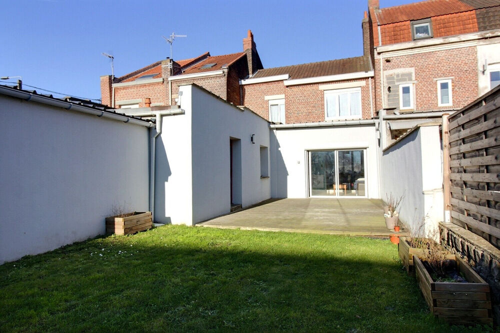 Maison 5 pièces 121 m² · à Lomme · 121 m² · 274 500 €