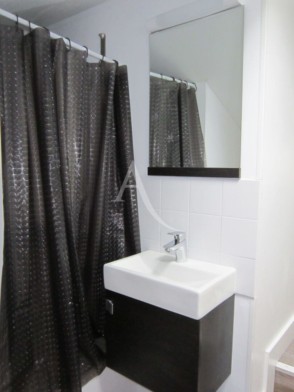 Appartement Fontenay Le Comte 1 pièce(s) 29 m2