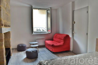  Appartement à louer 1 pièce 35 m²