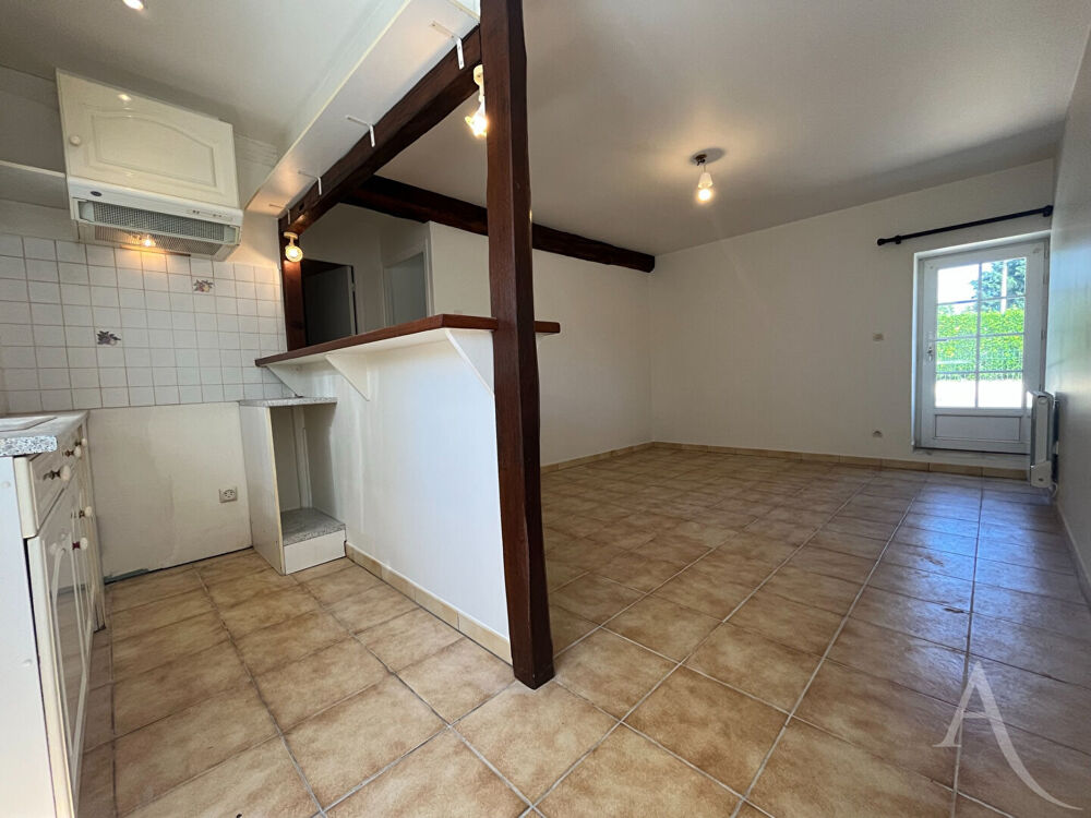 Location Appartement Les Aix d'Angillon - Appartement T2 avec terrasse Les aix d angillon
