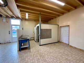  Immeuble  vendre 10 pices 430 m Saint genis de saintonge