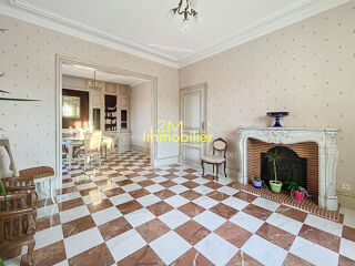  Maison  vendre 7 pices 190 m