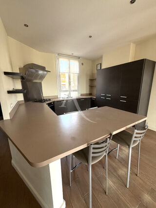  Appartement � vendre 4 pi�ces 127 m�