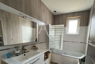  Maison  vendre 4 pices 94 m