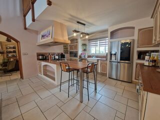  Maison � vendre 6 pi�ces 196 m�