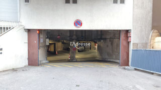  Parking / Garage � vendre 