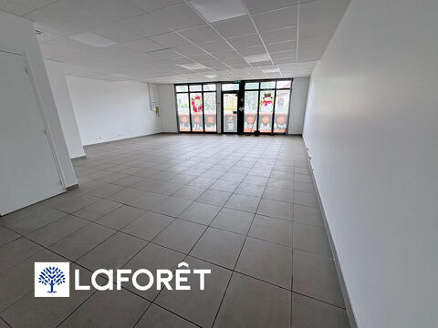 Local commercial Sainte Genevieve Des Bois 68.52 m2 1490 91700 Sainte genevieve des bois