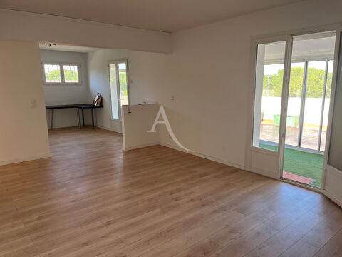 Bureaux Sollies Ville 70 m2 ZA 864 83210 Sollies ville