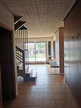  Maison à louer 5 pièces 126 m²