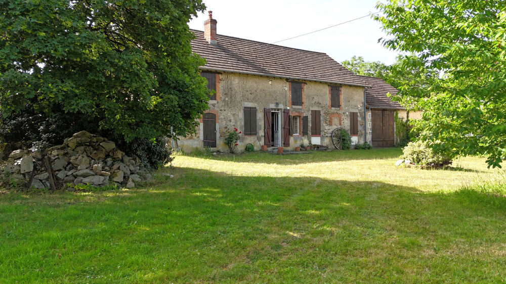 INDRE - Belle maison de campagne située dans une impasse tranquille.
