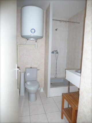  Appartement à louer 1 pièce 25 m²
