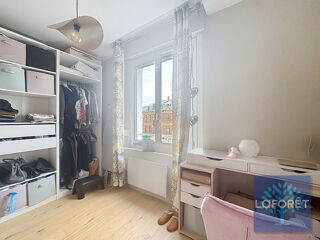  Appartement � louer 4 pi�ces 77 m�