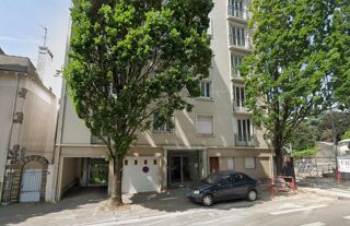  Parking / Garage à louer 1 m² Nantes
