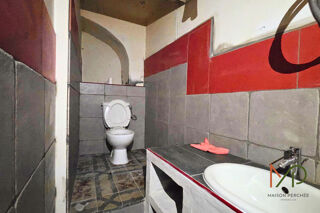   Local commercial Trans En Provence 78 m2 (local + cave) Trans en provence