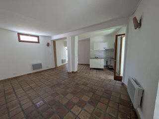  Appartement à louer 2 pièces 45 m²