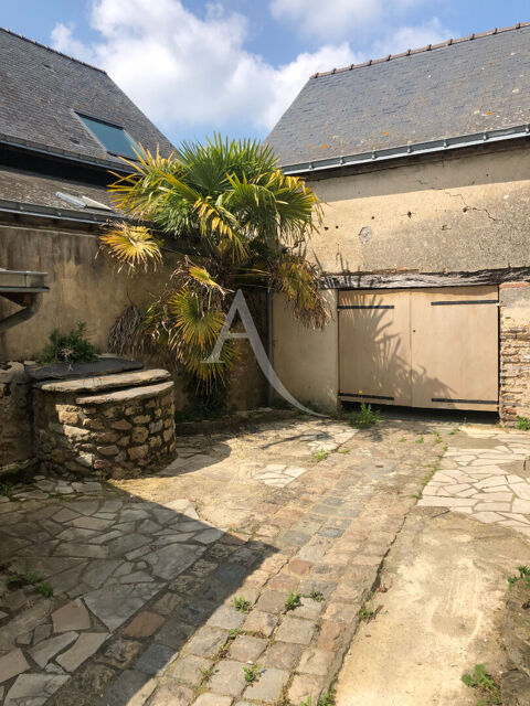   A LOUER BRISSARTHE Appt T4 en duplex de 96 m2 avec cour Appartement - 4 pièce(s) - 96 m²
