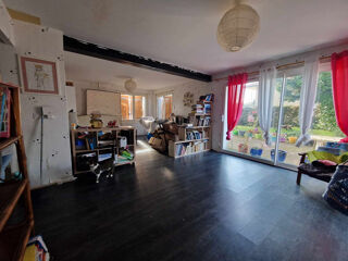  Maison  vendre 8 pices 192 m