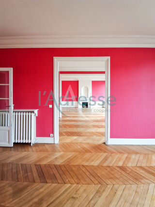  Appartement à vendre 7 pièces 186 m²
