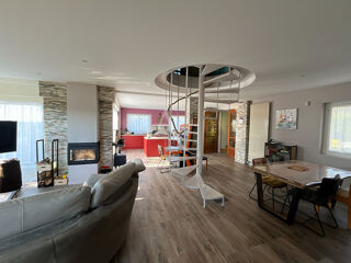  Maison � vendre 8 pi�ces 180 m�